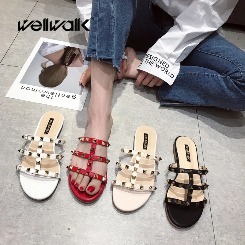 Wellwalk Brand Rivet Strap Slippers Ladies Flat Slides Women Summer Slip On Sandals Fashion Sexy Design Slipper Female Gladiator
Wellwalk Brand Rivet Strap Slippers Ladies Flat Slides Women Summer Slip On Sandals Fashion Sexy Design Slipper Female Gladiator