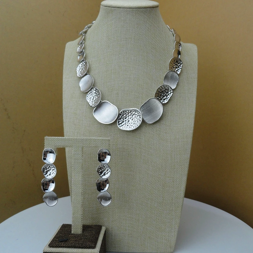 Yuminglai 2019 New Arrival Luxury African Ladies Accessories Unique Design Jewelry Sets FHK6594
Yuminglai 2019 New Arrival Luxury African Ladies Accessories Unique Design Jewelry Sets FHK6594
