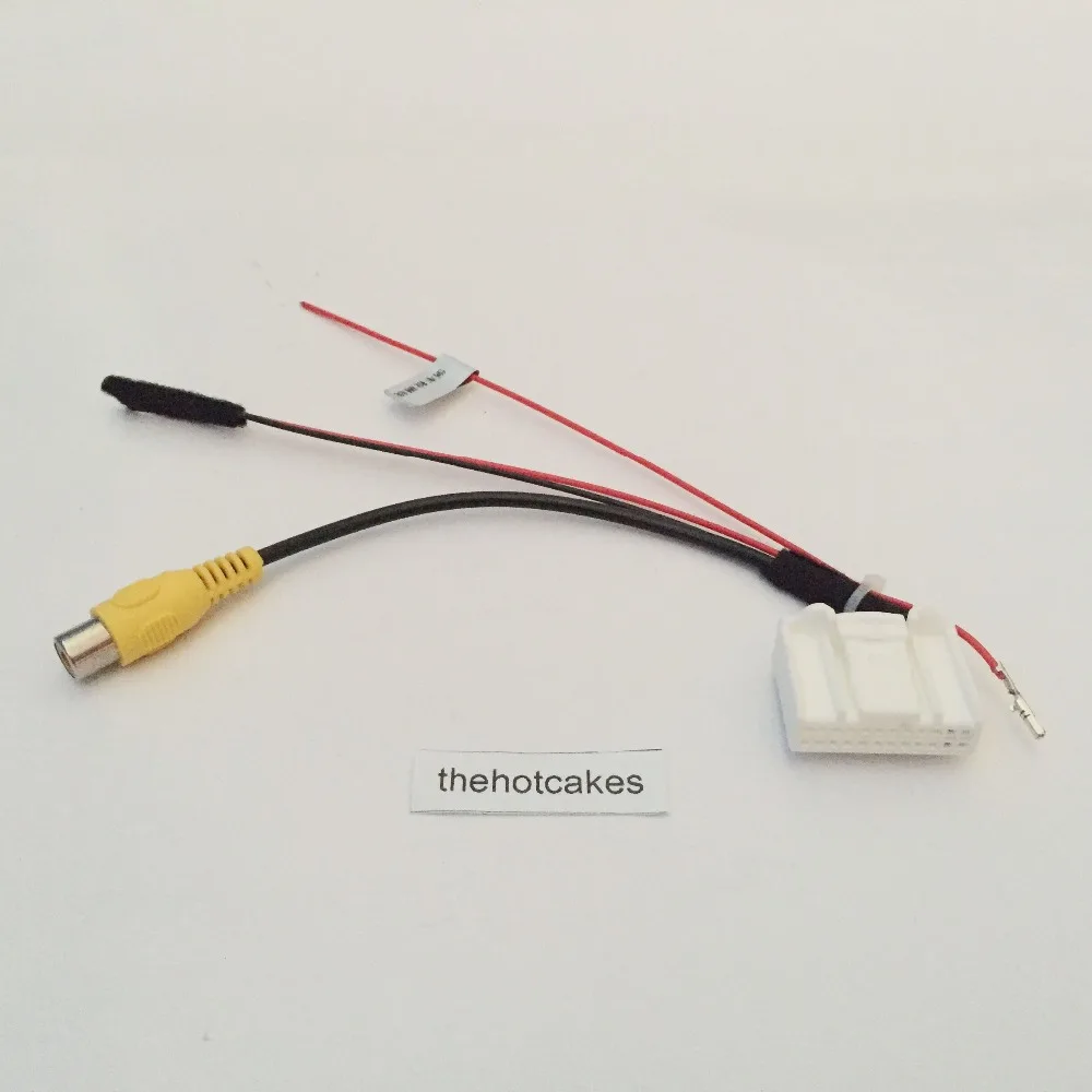 Connection Cable for Toyota RAV4 RAV 4 / Crown S210 2013~2015 Reversing Camera to OEM Monitor / Original screen transit line
Connection Cable for Toyota RAV4 RAV 4 / Crown S210 2013~2015 Reversing Camera to OEM Monitor / Original screen transit line