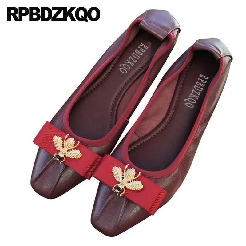 Wing Italian Metallic Party Flats Bee Square Toe Large Size Ballerina Patent Leather Red Wine Bow Kawaii Soft Ballet Women Dress
Wing Italian Metallic Party Flats Bee Square Toe Large Size Ballerina Patent Leather Red Wine Bow Kawaii Soft Ballet Women Dress