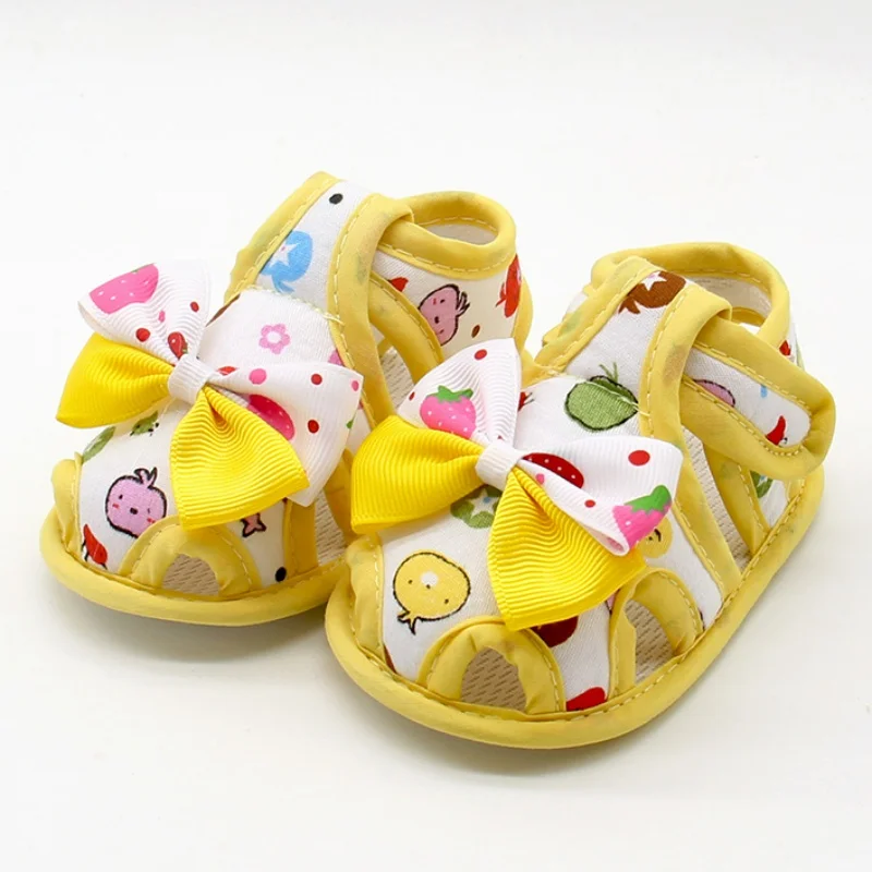 Детские сандалии с цветочным рисунком для девочек летняя обувь малышей детские