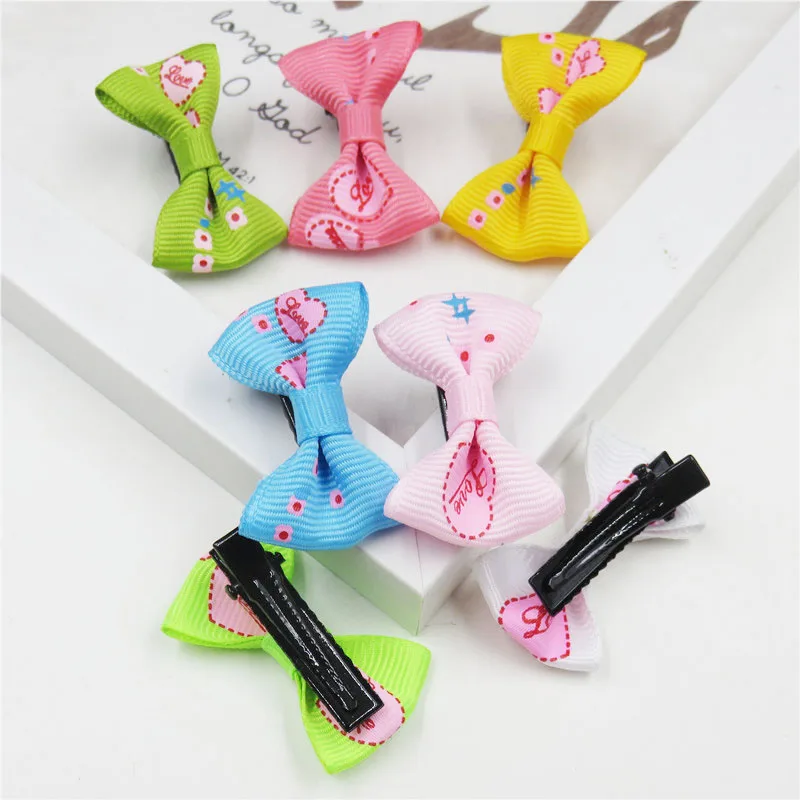 2PCS/LOT Lovely Candy LOVE Small Bow Hairpin For Girl Hair Tie Child Elastic Hair Bands Scrunchy Clips Hair Accessories For Kids
2PCS/LOT Lovely Candy LOVE Small Bow Hairpin For Girl Hair Tie Child Elastic Hair Bands Scrunchy Clips Hair Accessories For Kids