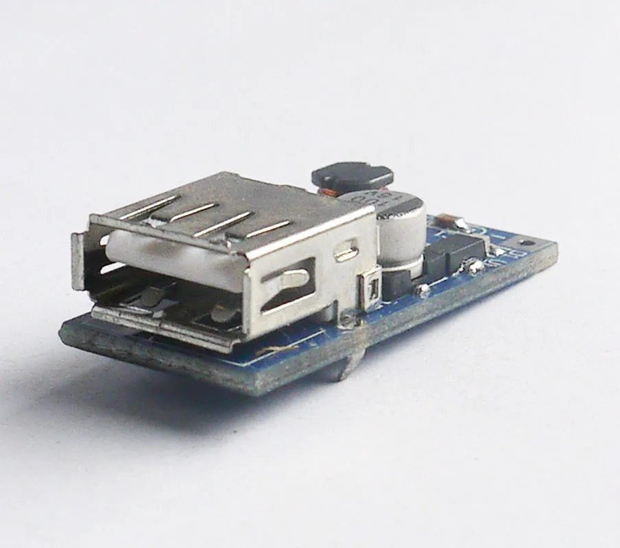 Original DC-DC Power Converter Step Up Boost Module 0.9-5V T0 5V 600MA USB Charger For MP3 MP4 Camera Diy Robot Kit Power Supply
Original DC-DC Power Converter Step Up Boost Module 0.9-5V T0 5V 600MA USB Charger For MP3 MP4 Camera Diy Robot Kit Power Supply