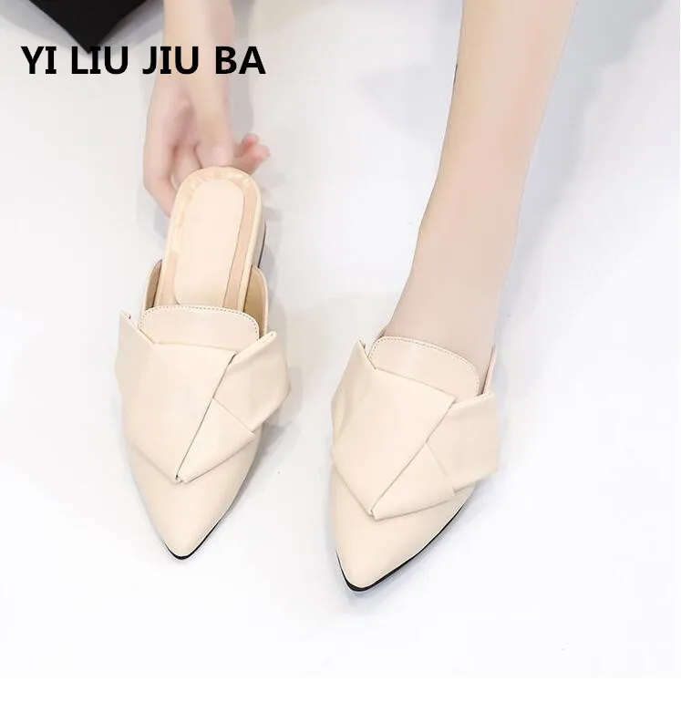 Fashion PU leather Mules Handmade Shoes Woman Pointed toe Non-slip Slingback Pumps Charm Low Bead Heel women Shoes 2019 **843
Fashion PU leather Mules Handmade Shoes Woman Pointed toe Non-slip Slingback Pumps Charm Low Bead Heel women Shoes 2019 **843