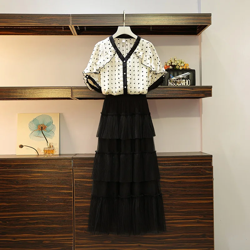 New Fashion Summer Plus Size Women's Sets Two Piece Set Short Sleeve Polka Dot Blouse Top + Black Mesh Long Skirt Suits Clothes
New Fashion Summer Plus Size Women's Sets Two Piece Set Short Sleeve Polka Dot Blouse Top + Black Mesh Long Skirt Suits Clothes