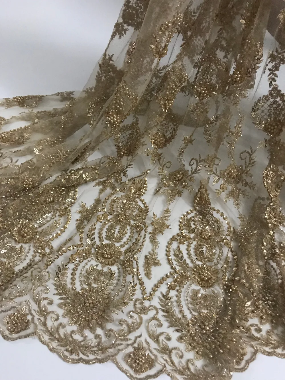 Rose gold Tulle French lace fabric with beads pearls African lace fabric for nigerial woman dress
Rose gold Tulle French lace fabric with beads pearls African lace fabric for nigerial woman dress
