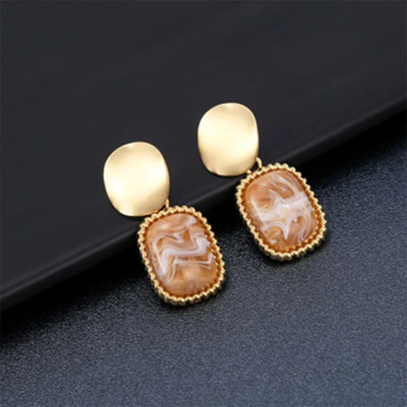 resin Earrings Square Stud Prevent allergy stone of champagne color Acrylic Metal Earrings Pendant earrings. Dangling earring
resin Earrings Square Stud Prevent allergy stone of champagne color Acrylic Metal Earrings Pendant earrings. Dangling earring