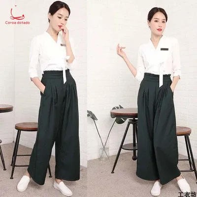 Beauty salon clothes beautician technician middle sleeve skin management work clothes long sleeve autumn and winter
Beauty salon clothes beautician technician middle sleeve skin management work clothes long sleeve autumn and winter