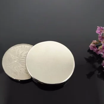 dia 30x3mm rare earth magnet N35 super strong round neodymium magnet disc 30*3mm permanent powerful magnetic
dia 30x3mm rare earth magnet N35 super strong round neodymium magnet disc 30*3mm permanent powerful magnetic