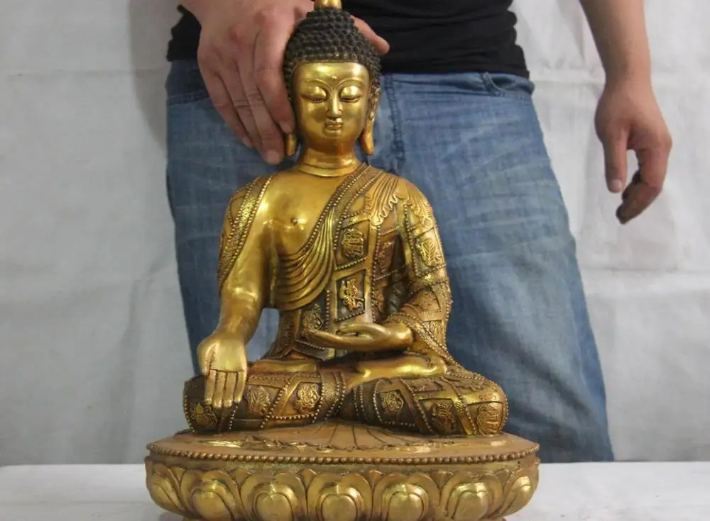 Tibet Copper Bronze Gild Seat eight treasures Shakyamuni Amitabha Buddha Statue
Tibet Copper Bronze Gild Seat eight treasures Shakyamuni Amitabha Buddha Statue