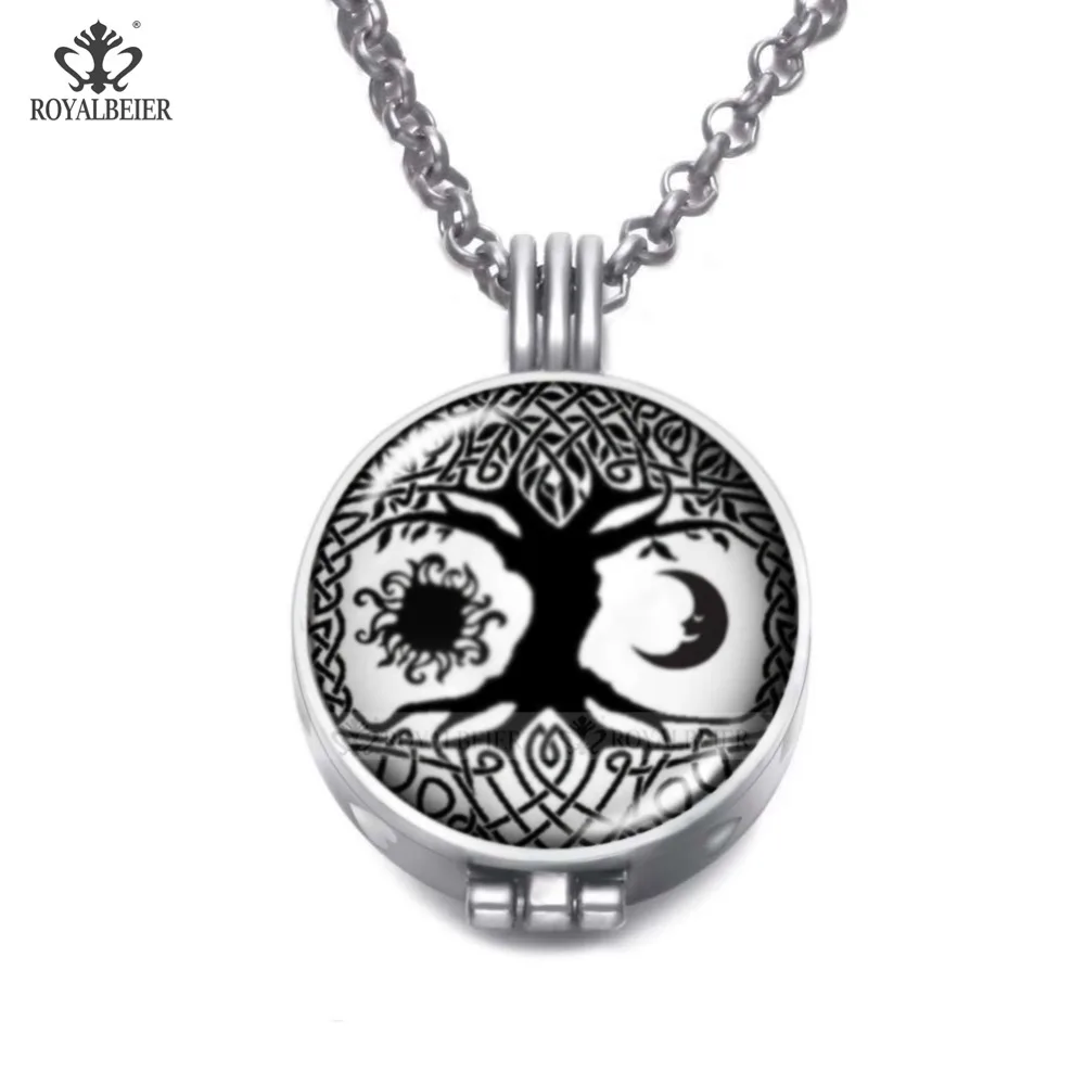 ROYALBEIER Multi-Patterns Perfume Aroma Pendant Necklace 25mm Charm Couples Essential Oil Diffuser Necklace Accessories DZ2260
ROYALBEIER Multi-Patterns Perfume Aroma Pendant Necklace 25mm Charm Couples Essential Oil Diffuser Necklace Accessories DZ2260