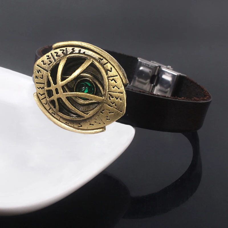 SG Movie Jewelry Avengers Doctor Strange Bracelets Dr.Strange Steve Time Infinity Stone Bangles Eye of Agamotto Pulsera Men Gift
SG Movie Jewelry Avengers Doctor Strange Bracelets Dr.Strange Steve Time Infinity Stone Bangles Eye of Agamotto Pulsera Men Gift