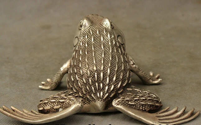 JP S62 Chinese Silver Folk Wealth Hoptoad FengShui Jump Frog Statue Box Incense Burner
JP S62 Chinese Silver Folk Wealth Hoptoad FengShui Jump Frog Statue Box Incense Burner