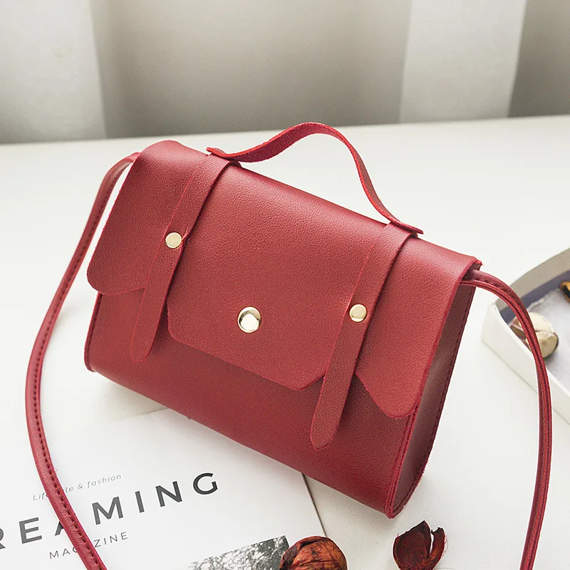 bags for women 2019 Fashion Cambridge bag Simple rivet bag shoulder bag designer handbags high quality brand Female
bags for women 2019 Fashion Cambridge bag Simple rivet bag shoulder bag designer handbags high quality brand Female