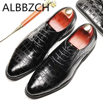 New luxury brand designer derby men shoes brogue carving men's wedding dress shoes quality cow leather office work career shoes
New luxury brand designer derby men shoes brogue carving men's wedding dress shoes quality cow leather office work career shoes