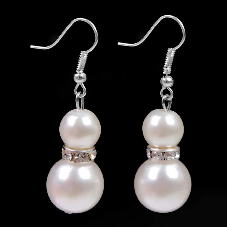 New DesignWhite Simulated Pearl Drop Earrings Jewelry CZ rhinestone Anniversary Party Dubai Long Earrings Jewelry Woman Earrings
New DesignWhite Simulated Pearl Drop Earrings Jewelry CZ rhinestone Anniversary Party Dubai Long Earrings Jewelry Woman Earrings