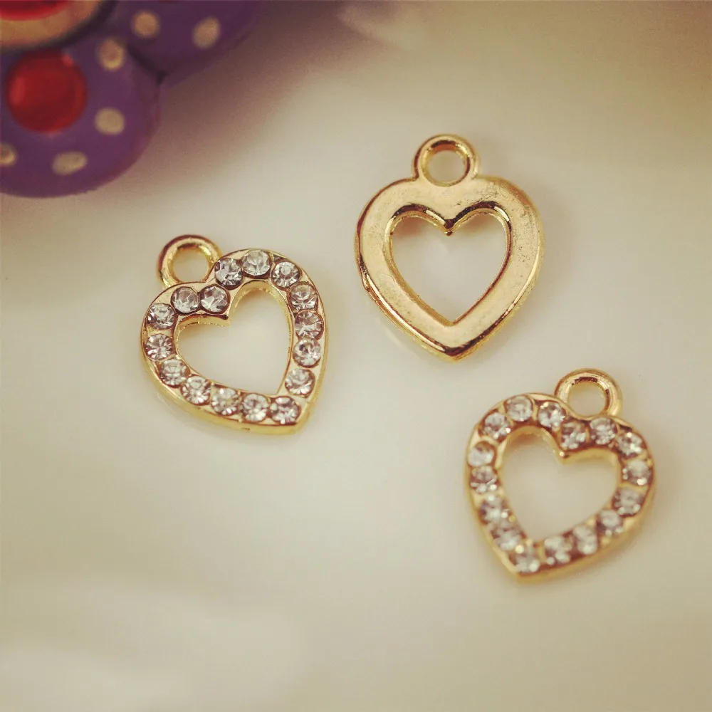 DIY Fashion charm bracelet Hollow heart metal charms for jewelry making Pendant floating charm Key Chains as Accessories
DIY Fashion charm bracelet Hollow heart metal charms for jewelry making Pendant floating charm Key Chains as Accessories