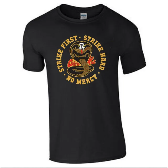 Karate T Shirt Cobra Strike First Strike Hard No Mercy Logo T-Shirt Short Sleeves Tee Shirt Men T shirt 2019
Karate T Shirt Cobra Strike First Strike Hard No Mercy Logo T-Shirt Short Sleeves Tee Shirt Men T shirt 2019