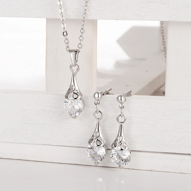 ZOSH Women Romantic Silver Plated Jewelry Sets Clear CZ Crystal Stone Water Drop Pendant Necklace Drop Earrings Sets Wedding
ZOSH Women Romantic Silver Plated Jewelry Sets Clear CZ Crystal Stone Water Drop Pendant Necklace Drop Earrings Sets Wedding