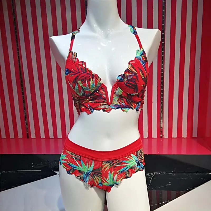 2019 Spring New Womens Bras And Underwear Sets Printed Wireless Floral Lace Bra Sets 3/4 Cup Ladies Push Up Sexy Lingerie Set
2019 Spring New Womens Bras And Underwear Sets Printed Wireless Floral Lace Bra Sets 3/4 Cup Ladies Push Up Sexy Lingerie Set