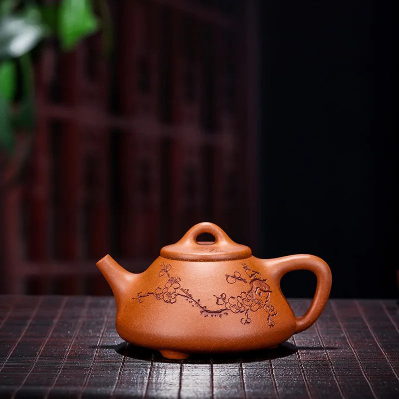 Yixing Dark-red Enameled Pottery Teapot Pure Full Manual Kung Fu Tea Have Teapot Raw Ore Clear Cement Mei Xiangshi Pot
Yixing Dark-red Enameled Pottery Teapot Pure Full Manual Kung Fu Tea Have Teapot Raw Ore Clear Cement Mei Xiangshi Pot