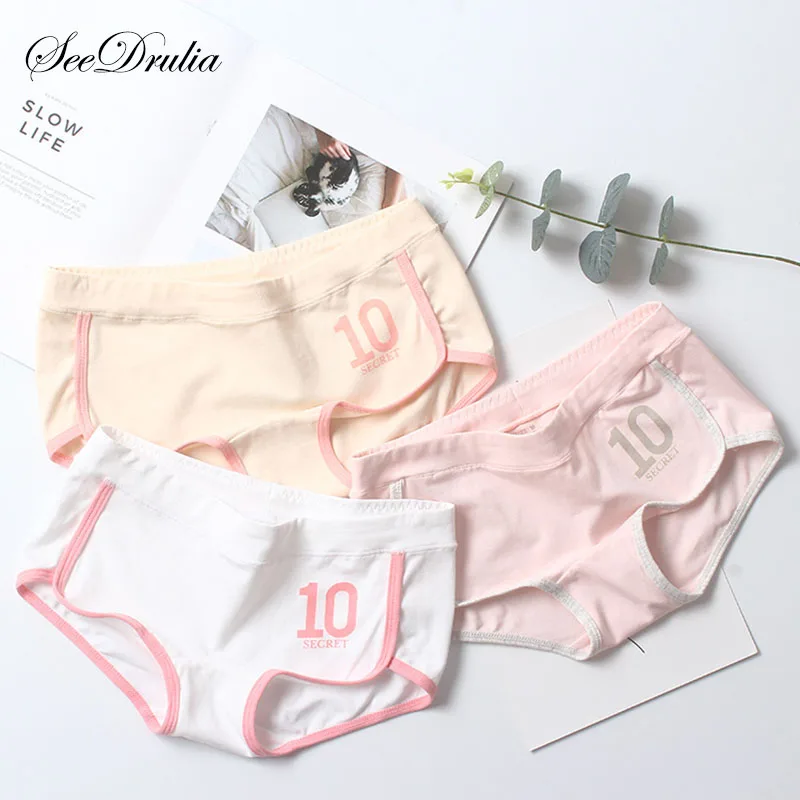 SEEDRULIA Ladies Panties Mid Waist Good Cotton Panty Briefs For Girls women patchwork Underwear For Running boyshort for Women
SEEDRULIA Ladies Panties Mid Waist Good Cotton Panty Briefs For Girls women patchwork Underwear For Running boyshort for Women