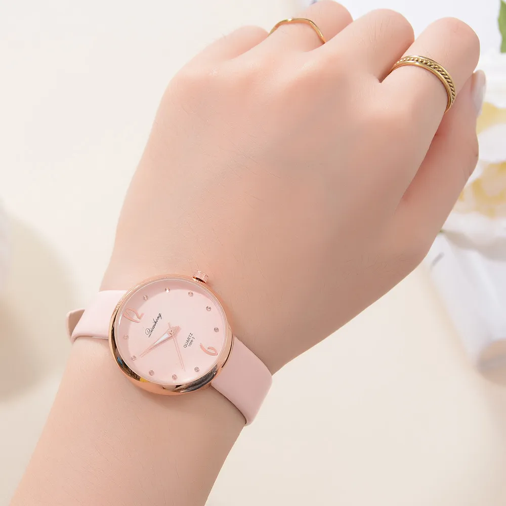 Female's Watches Women Elegant Luxury Artificial Diamond Quartz Wristwatches Colorful Strap Round Analog Pointer Watch WS&50
Female's Watches Women Elegant Luxury Artificial Diamond Quartz Wristwatches Colorful Strap Round Analog Pointer Watch WS&50
