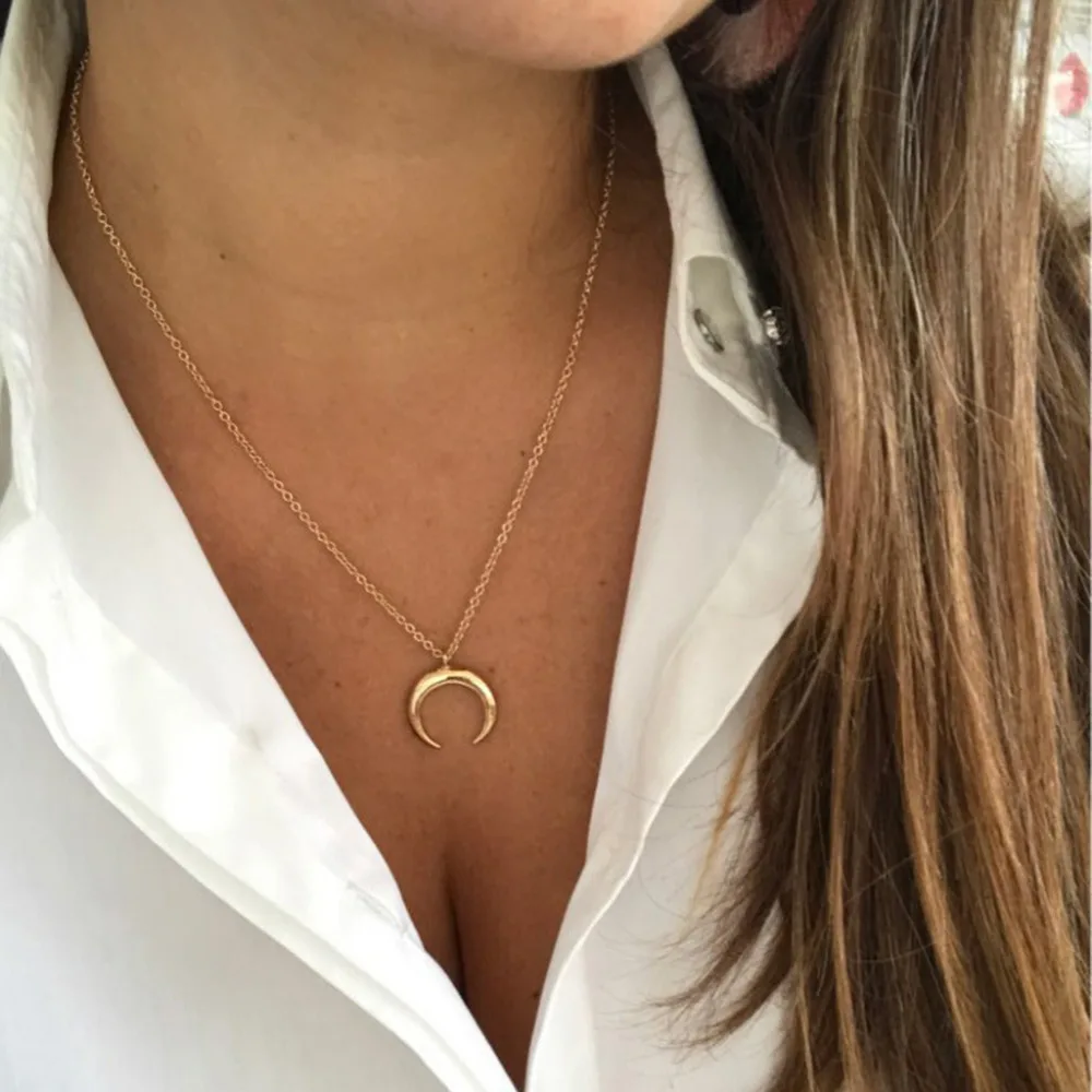 Stylish Necklaces Crescent Moon Choker Chain Star Pendant Charm Necklace Jewelry For Gift Hot Sale Necklace Exquisite Ornaments
Stylish Necklaces Crescent Moon Choker Chain Star Pendant Charm Necklace Jewelry For Gift Hot Sale Necklace Exquisite Ornaments