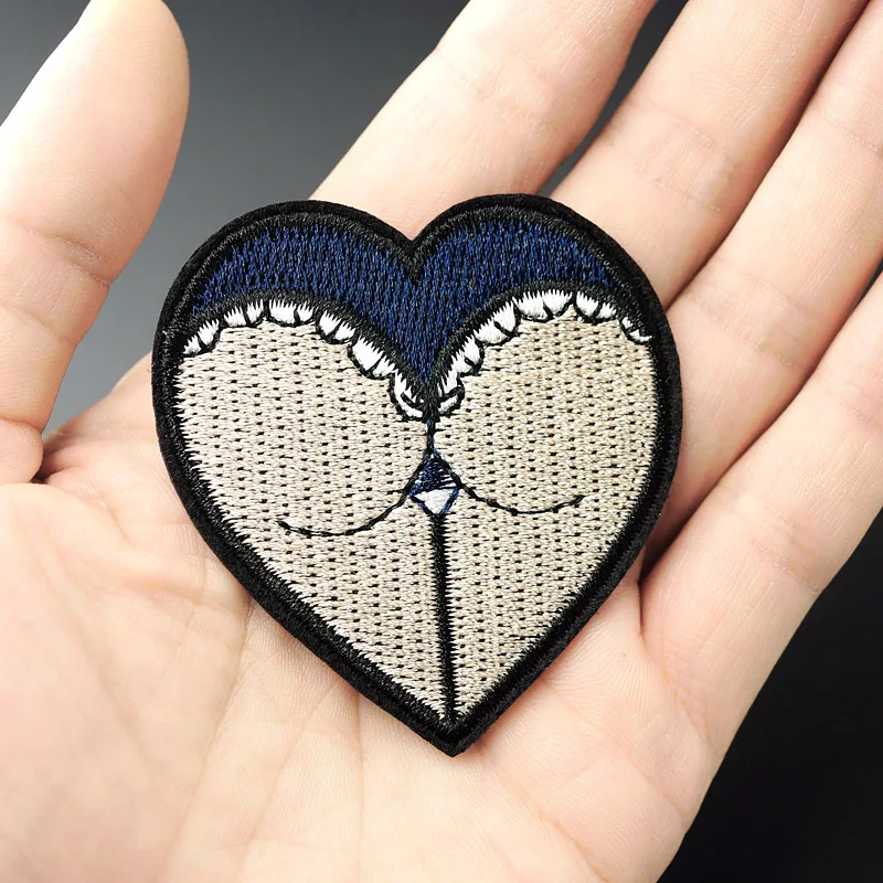 Heart Size:5.5x6.0cm Embroidered Patch for Clothing Iron on Sew Applique Cute Fabric Clothes Shoes Bags DIY Decoration Patches
Heart Size:5.5x6.0cm Embroidered Patch for Clothing Iron on Sew Applique Cute Fabric Clothes Shoes Bags DIY Decoration Patches