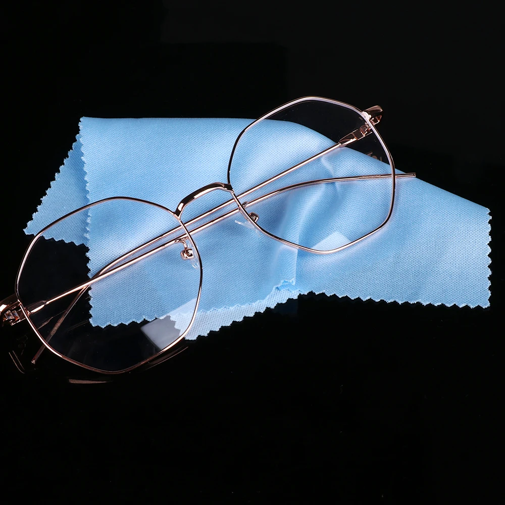 5/10pcs Eyeglasses Wipes Glasses Cleaner Microfiber Glasses Cleaning Cloth For Lens Phone Screen 14*14CM Cleaning Wipes Eyewear
5/10pcs Eyeglasses Wipes Glasses Cleaner Microfiber Glasses Cleaning Cloth For Lens Phone Screen 14*14CM Cleaning Wipes Eyewear