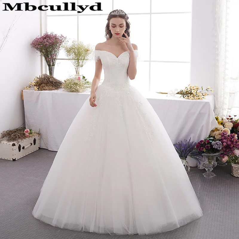 Mbcully Ivory Ball Gown Wedding Dresses 2020 Sexy Off Shoulder Tulle V-Neck Lace Up Vestido de noiva With Applique Gowns | Свадьбы и