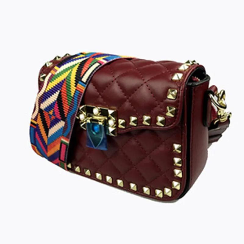 2019 New Famous Designer High Quality Women Purses and Handbags Diamond Lattice Rivet Wide Straps Shoulder Messenger Bags
2019 New Famous Designer High Quality Women Purses and Handbags Diamond Lattice Rivet Wide Straps Shoulder Messenger Bags