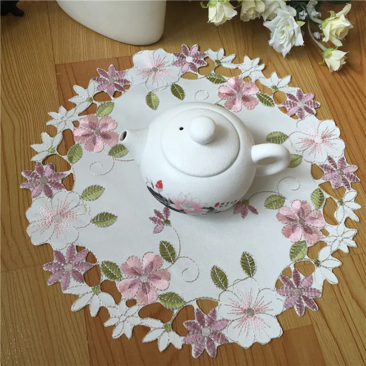 2019 Modern satin table place mat cloth embroidered pad cup mug Christmas tea coaster Easter dining drink placemat doily kitchen
2019 Modern satin table place mat cloth embroidered pad cup mug Christmas tea coaster Easter dining drink placemat doily kitchen