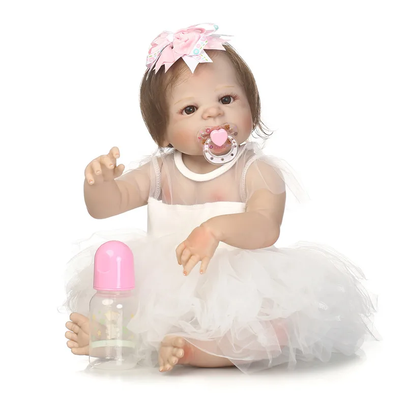 bebe Baby Full Body Silicone Reborn 55 cm Realistic girl Doll Baby Handmade Lifelike Baby Doll Toys Play House Baby Growth
bebe Baby Full Body Silicone Reborn 55 cm Realistic girl Doll Baby Handmade Lifelike Baby Doll Toys Play House Baby Growth