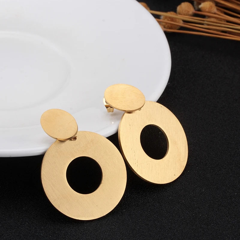 New Brand Big Round Dangles Drop Women Girls Charm Earrings OL Casual Stainless Steel Party Dangling Earrings Jewelry Gift
New Brand Big Round Dangles Drop Women Girls Charm Earrings OL Casual Stainless Steel Party Dangling Earrings Jewelry Gift