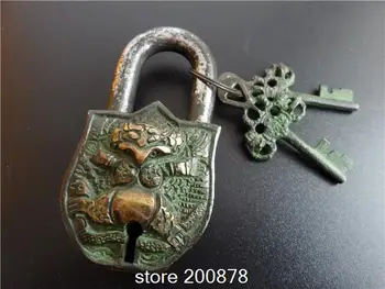 HDC0810 Tibetan Handmade Antiqued Bronze Solid brass MANTRAS Amulet DAPENG Bird Lock Nepal Metal Crafts Free ship
HDC0810 Tibetan Handmade Antiqued Bronze Solid brass MANTRAS Amulet DAPENG Bird Lock Nepal Metal Crafts Free ship