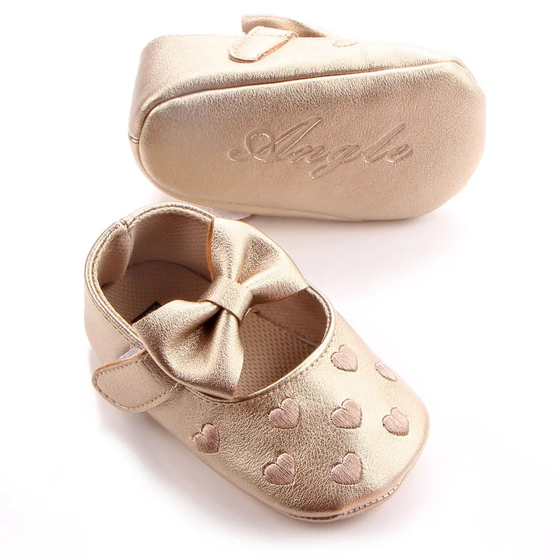 Soft Bottom PU Leather Baby Shoes Big Bow Embroidery Love Kids Shoes Non-slip Toddler soft Soled Footwear
Soft Bottom PU Leather Baby Shoes Big Bow Embroidery Love Kids Shoes Non-slip Toddler soft Soled Footwear