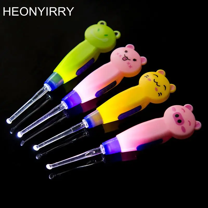 Baby care Ear Syringe ear spoon Light child ears cleaning with light wholesale Earwax spoon digging luminous dig
Baby care Ear Syringe ear spoon Light child ears cleaning with light wholesale Earwax spoon digging luminous dig
