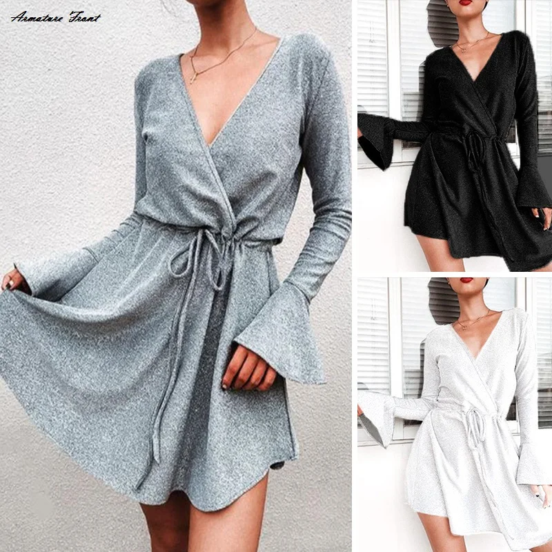 2019 Spring Sexy Women Friend Dress Loose Fashion Leisure Bright silk Ruffle Pull rope Streetwear V-neck Long sleeve Dresses
2019 Spring Sexy Women Friend Dress Loose Fashion Leisure Bright silk Ruffle Pull rope Streetwear V-neck Long sleeve Dresses
