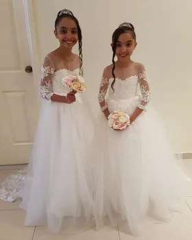 White Sheer 3/4 Long Sleeve Flower Girls Dresses For Weddings 2019 Lace Applique Beauty Kids Children Communion Gownslx
White Sheer 3/4 Long Sleeve Flower Girls Dresses For Weddings 2019 Lace Applique Beauty Kids Children Communion Gownslx