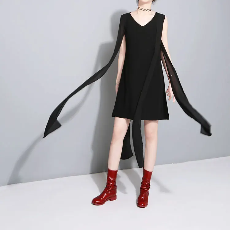Women Summer Sleeveless V-neck Solid Color Long Ribbons Slim Casual Vest Dress Female Punk Gothic Party Stage Show Costumes
Women Summer Sleeveless V-neck Solid Color Long Ribbons Slim Casual Vest Dress Female Punk Gothic Party Stage Show Costumes