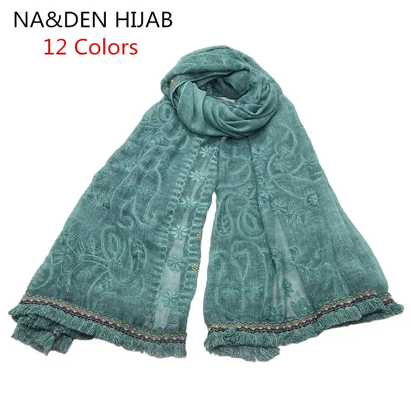 2019 NEW embroidery scarf vintage lace Tassel edges pattern fashion hijab embroider women scarves shawls brand wrap islamic
2019 NEW embroidery scarf vintage lace Tassel edges pattern fashion hijab embroider women scarves shawls brand wrap islamic