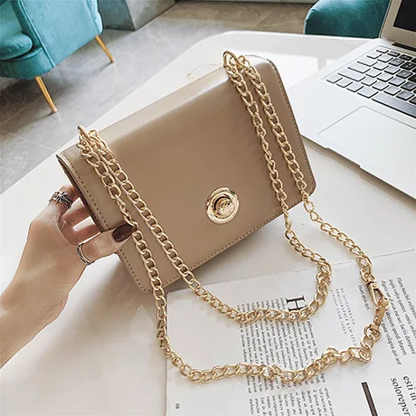 Doococa Advanced Feeling Leather Bag Fashion Style Single-shoulder Lady Bag New Fashion Small Square Bag Straddle Bag
Doococa Advanced Feeling Leather Bag Fashion Style Single-shoulder Lady Bag New Fashion Small Square Bag Straddle Bag