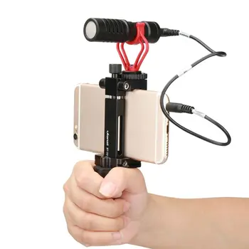 Ulanzi ST-03 Foldable Metal Mobile Phone Tripod Holder Mount Clamp for iPhone7 Samsung Xiaomi Smartphones 
Ulanzi ST-03 Foldable Metal Mobile Phone Tripod Holder Mount Clamp for iPhone7 Samsung Xiaomi Smartphones