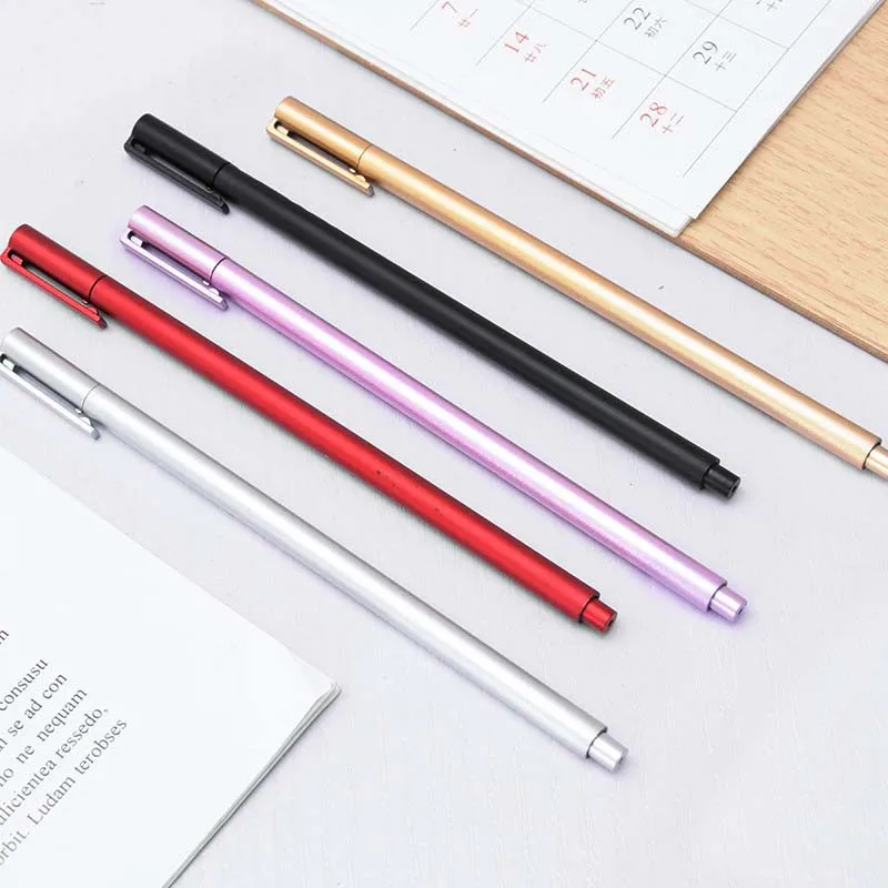1 Pcs Black Ink Gel Pen 0.5mm Solid Color Plastic Ball Point Pen School Office Supplies Writing Pen For Kids Stationery Prize
1 Pcs Black Ink Gel Pen 0.5mm Solid Color Plastic Ball Point Pen School Office Supplies Writing Pen For Kids Stationery Prize