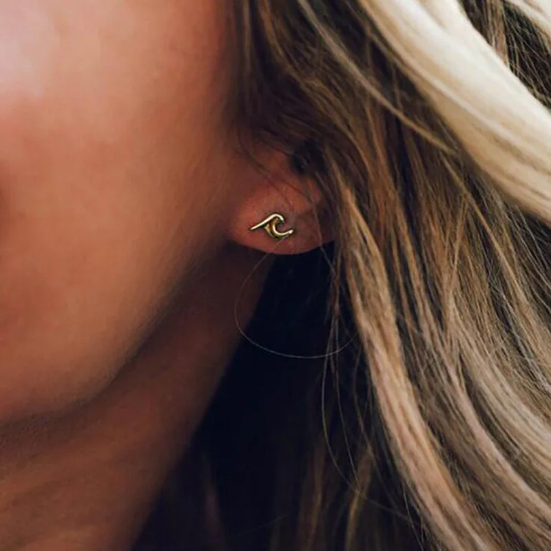 Tocona Simple Metal Silver Gold Color Ocean Wave Shape Stud Earrings For Women Fashion Boho Tiny Geometry Jewelry Brincos 6219
Tocona Simple Metal Silver Gold Color Ocean Wave Shape Stud Earrings For Women Fashion Boho Tiny Geometry Jewelry Brincos 6219