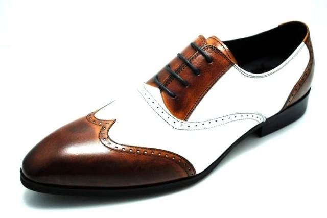 Hand Made Oxfords Shoes For Men Vintage Men's Shoes Oxfords Pointed Toe Mens Business Dress Leather Shoes 
Hand Made Oxfords Shoes For Men Vintage Men's Shoes Oxfords Pointed Toe Mens Business Dress Leather Shoes
