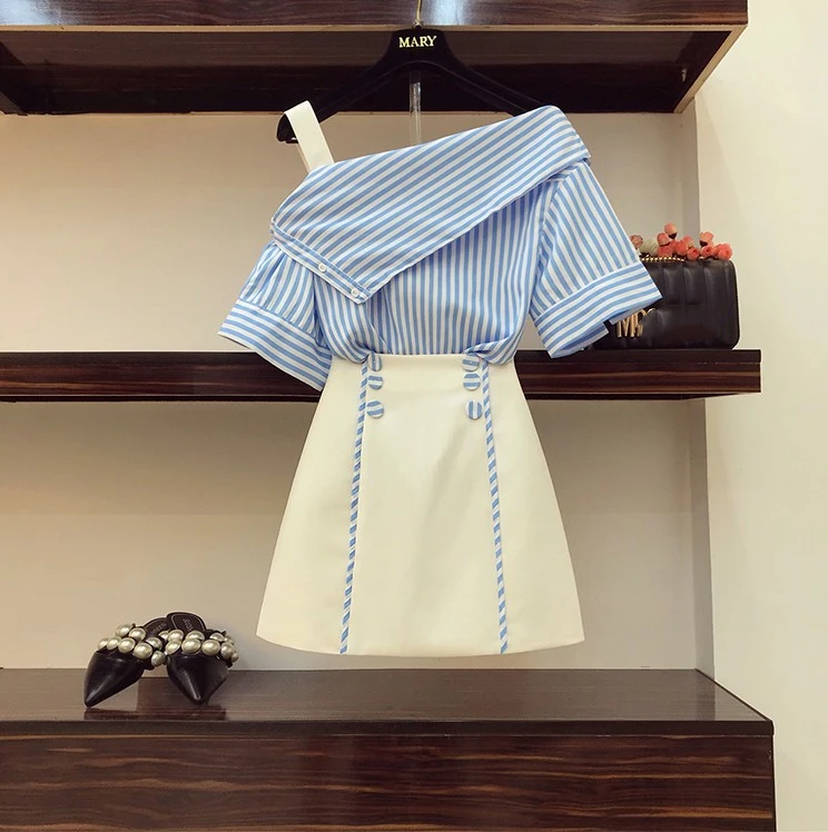 2019 New Summer Fashion Women's Sets Stripes Slash Neck Oblique Shoulder Blouses + A-line Skirts Students Suits
2019 New Summer Fashion Women's Sets Stripes Slash Neck Oblique Shoulder Blouses + A-line Skirts Students Suits