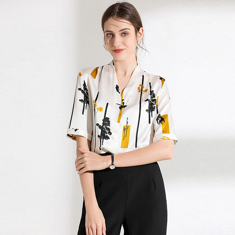 90% Silk Blouse Women Tee-Shirt Plus Size Printed Fabric Simple V Neck 2 Colors Short Sleeves Loose Top New Fashion 2019
90% Silk Blouse Women Tee-Shirt Plus Size Printed Fabric Simple V Neck 2 Colors Short Sleeves Loose Top New Fashion 2019