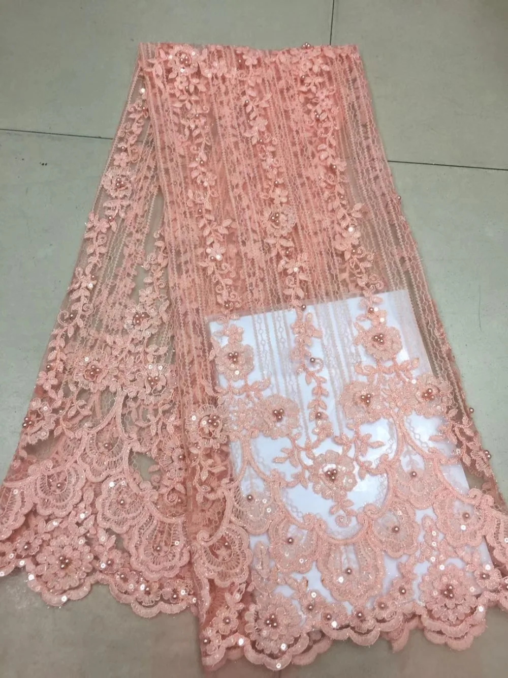 Wholesales Sequins Lace Fabric High Quality2018Latest African Brand Lace with stones Fabric For Christmas Party Dresses MD530
Wholesales Sequins Lace Fabric High Quality2018Latest African Brand Lace with stones Fabric For Christmas Party Dresses MD530